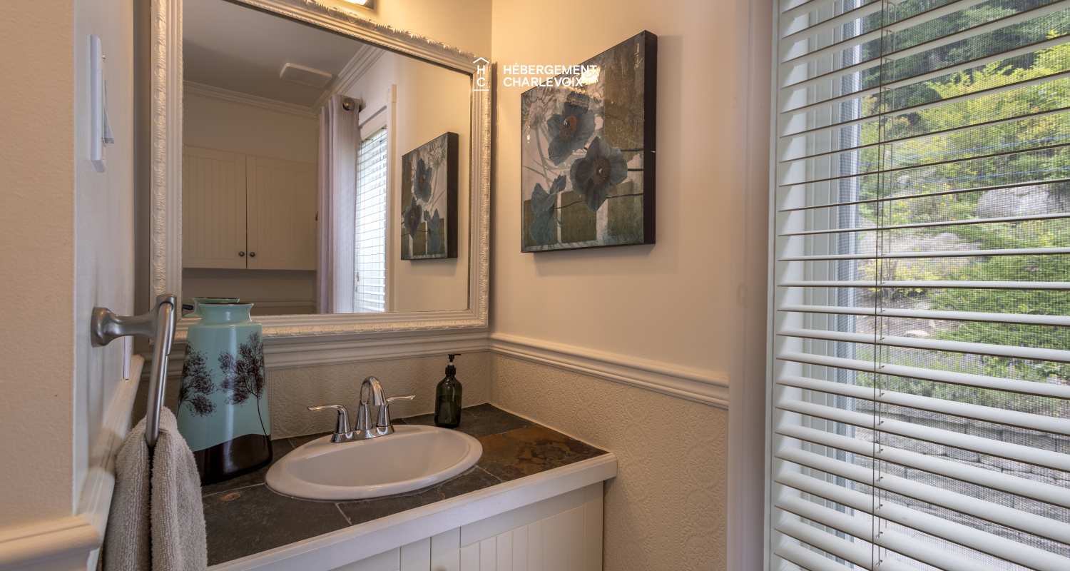 CAP-1 - Charming apartment in Baie-St-Paul